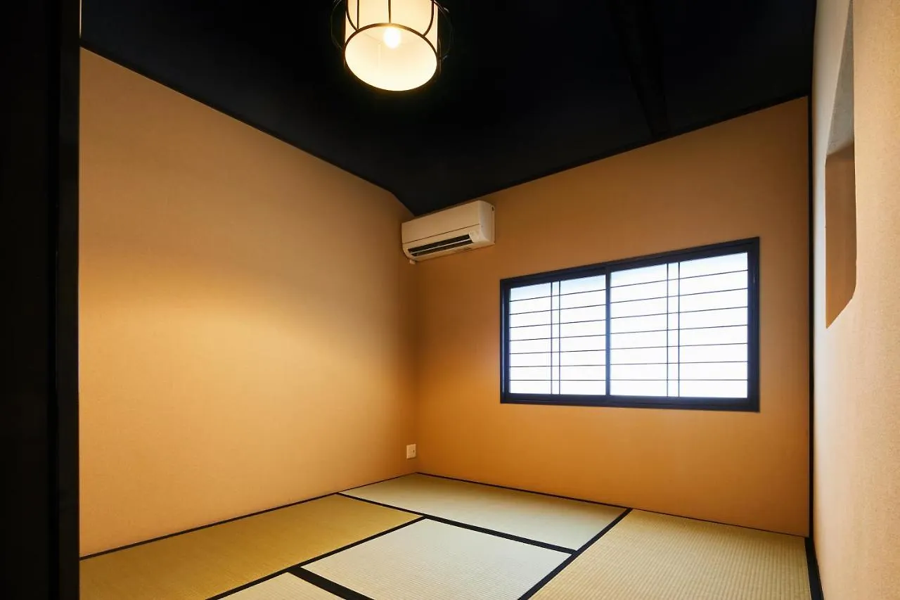 Tsubomi Luxury Inn Shimabara Bettei 2 Kyōto 0*,  Giappone